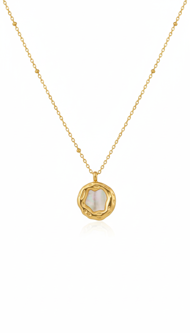 Minimal Gold-Plated Mother of Pearl Pendant Necklace
