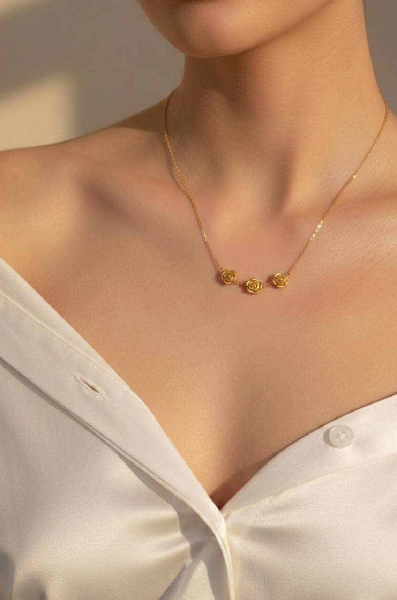 Triple Rose Minimal Necklace
